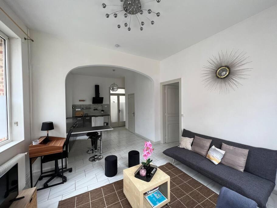 Belle Maison Quartier Henriville, Proche Centre อาเมียงส์ ภายนอก รูปภาพ